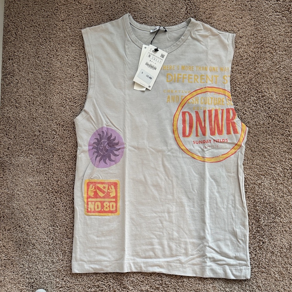 Zara Gray Graphic T-Shirt
